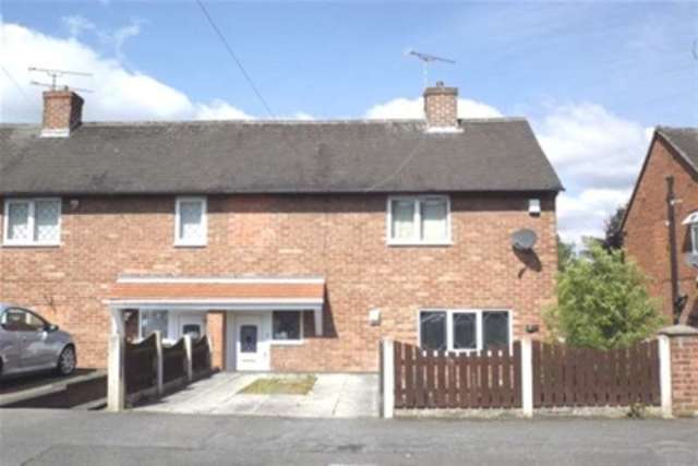  Image of 2 bedroom Detached house to rent in Statham Avenue New Tupton Chesterfield S42 at Chesterfield, S42 6YE