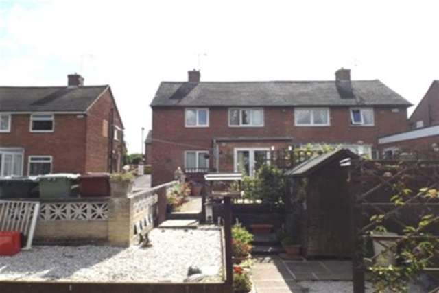  Image of 2 bedroom Detached house to rent in Statham Avenue New Tupton Chesterfield S42 at Chesterfield, S42 6YE
