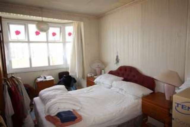  Image of 3 bedroom Semi-Detached house for sale in Studley Road Redditch B98 at Redditch Worcestershire Redditch, B98 7HL