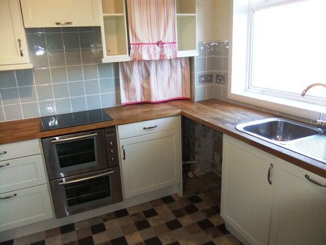  Image of 3 bedroom Semi-Detached house to rent in Tapitlaw Grove Comrie Dunfermline KY12 at Dunfermline Fife Fife, KY12 9XE