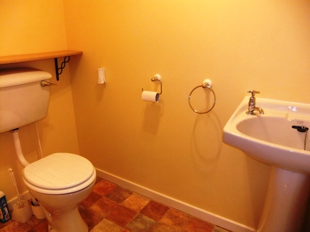  Image of 3 bedroom Semi-Detached house to rent in Tapitlaw Grove Comrie Dunfermline KY12 at Dunfermline Fife Fife, KY12 9XE