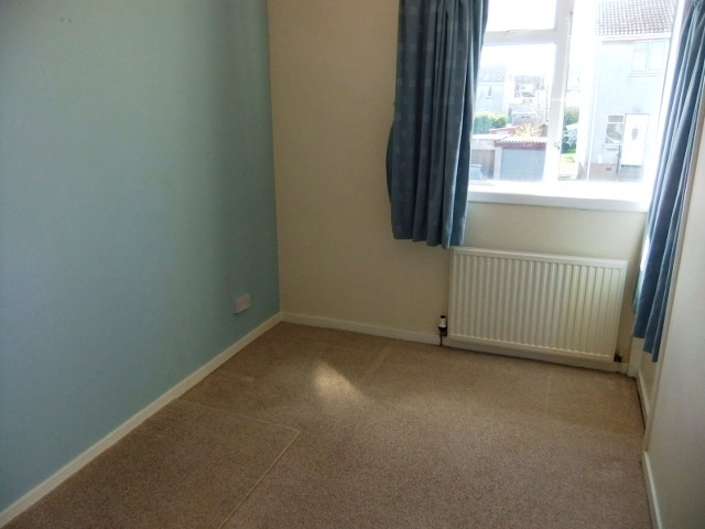  Image of 3 bedroom Semi-Detached house to rent in Tapitlaw Grove Comrie Dunfermline KY12 at Dunfermline Fife Fife, KY12 9XE