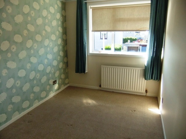  Image of 3 bedroom Semi-Detached house to rent in Tapitlaw Grove Comrie Dunfermline KY12 at Dunfermline Fife Fife, KY12 9XE