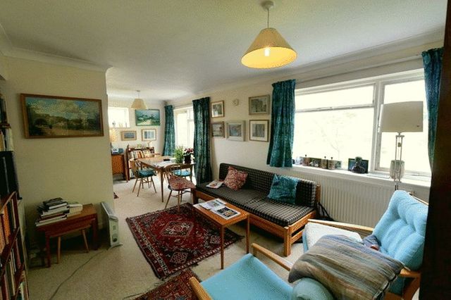  Image of 4 bedroom Detached house for sale in Thames Mead Crowmarsh Gifford Wallingford OX10 at Thames Mead Crowmarsh Gifford Wallingford, OX10 8EU