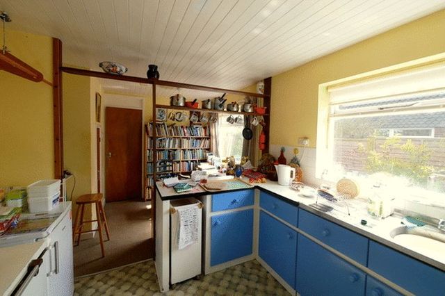 Image of 4 bedroom Detached house for sale in Thames Mead Crowmarsh Gifford Wallingford OX10 at Thames Mead Crowmarsh Gifford Wallingford, OX10 8EU