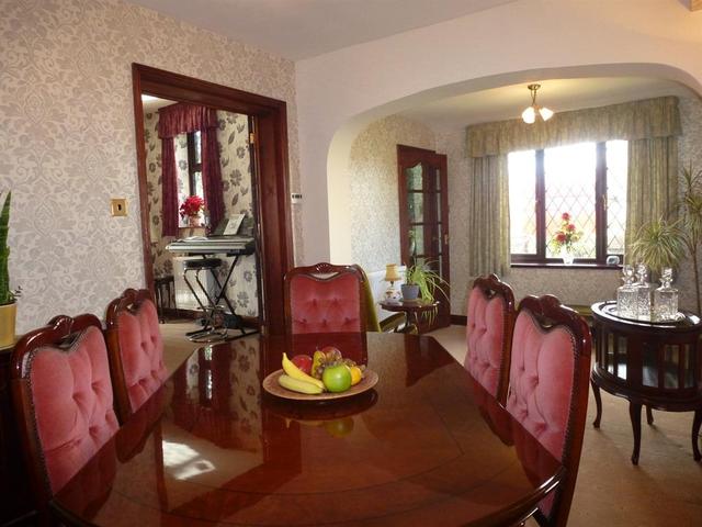  Image of 3 bedroom End of Terrace for sale in The Avenue Lowestoft NR33 at The Avenue  Lowestoft, NR33 7LW
