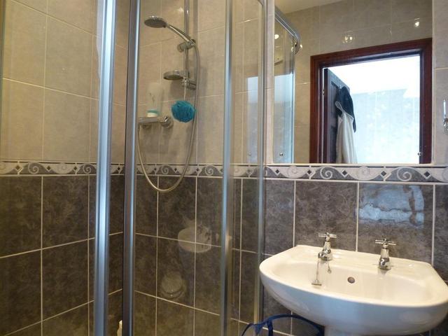  Image of 3 bedroom End of Terrace for sale in The Avenue Lowestoft NR33 at The Avenue  Lowestoft, NR33 7LW