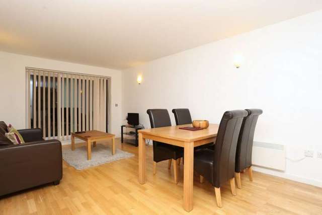  Image of 1 bedroom Apartment to rent in Western Gateway London E16 at Western Gateway  London, E16 1BA
