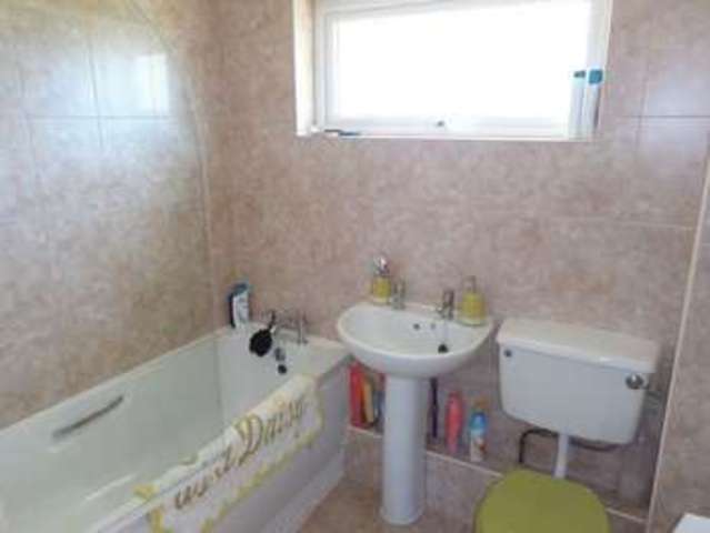  Image of 2 bedroom Detached house for sale in The Pallant Goring-by-Sea Worthing BN12 at The Pallant Goring-By-Sea Worthing, BN12 6AZ