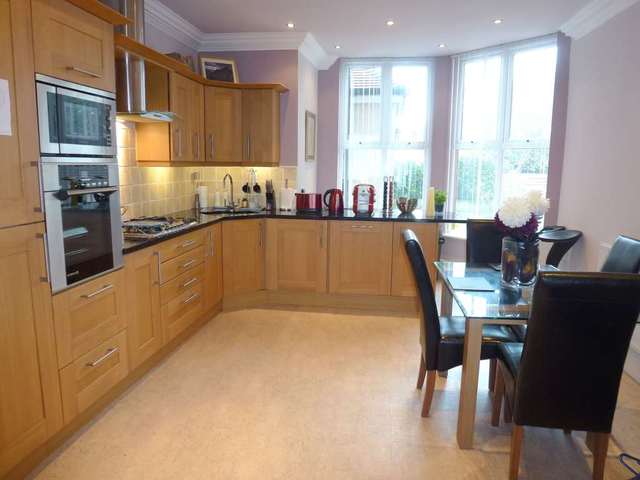  Image of 3 bedroom Apartment for sale in Inner Promenade Lytham St. Annes FY8 at Inner Promenade Fairhaven Lytham St Annes, FY8 1AZ
