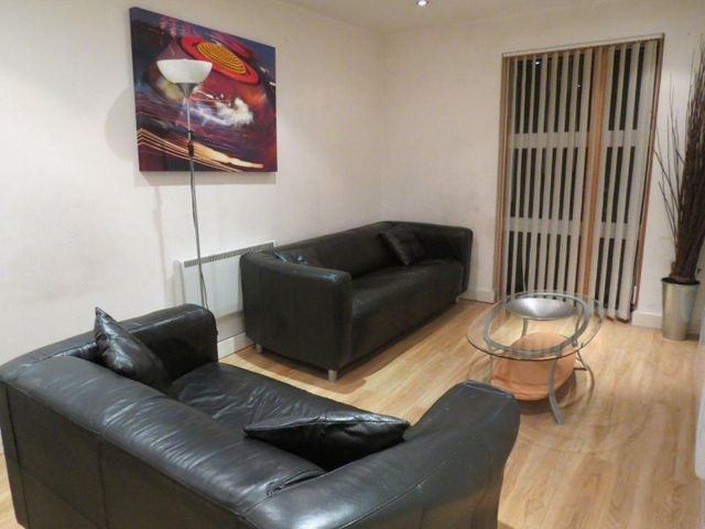  Image of 2 bedroom Apartment to rent in Newton Street Manchester M1 at 72-76 Newton Street  Manchester City, M1 1EU