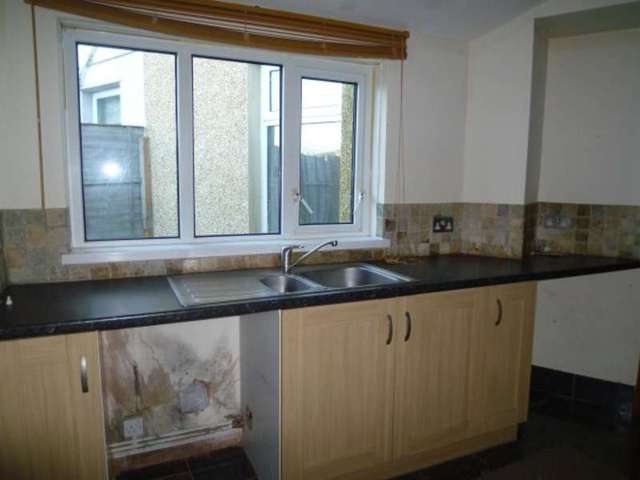  Image of 3 bedroom End of Terrace to rent in Upper Bridge Street Griffithstown Pontypool NP4 at Pontypool, NP4 6JY