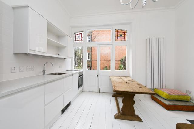  Image of 1 bedroom Ground Flat to rent in Vereker Road London W14 at Vereker Road  London, W14 9JS