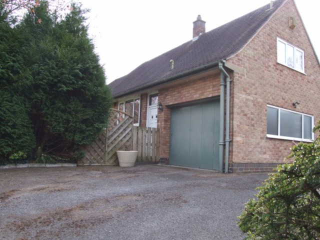  Image of 3 bedroom Bungalow for sale in Victoria Road Fulwood Preston PR2 at Victoria Road Fulwood Preston, PR2 8NJ