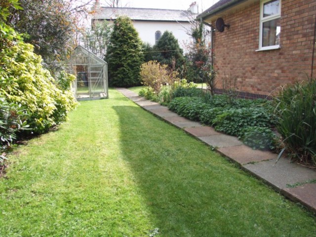  Image of 3 bedroom Bungalow for sale in Victoria Road Fulwood Preston PR2 at Victoria Road Fulwood Preston, PR2 8NJ