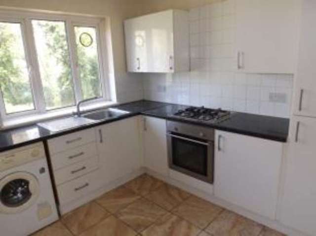  Image of 2 bedroom Maisonette for sale in Avon Close Worcester Park KT4 at Worcester Park  Worcester Park, KT4 7AH