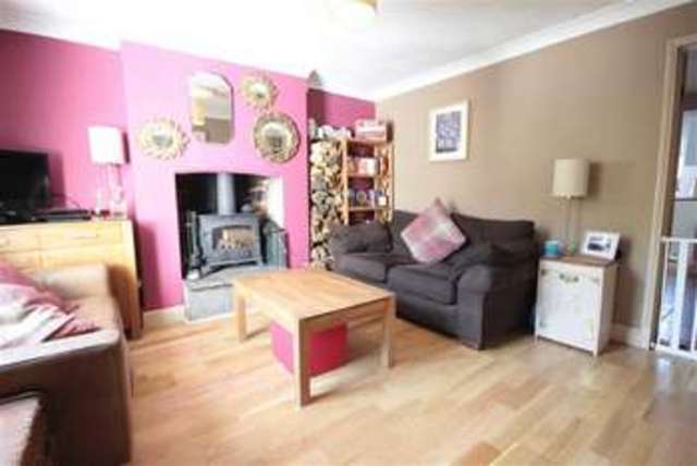 Image of 3 bedroom Property for sale in Priors Hill Wroughton Swindon SN4 at Priors Hill Wroughton Wroughton, SN4 0RW