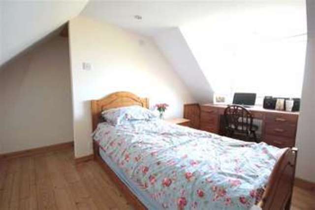  Image of 3 bedroom Property for sale in Priors Hill Wroughton Swindon SN4 at Priors Hill Wroughton Wroughton, SN4 0RW