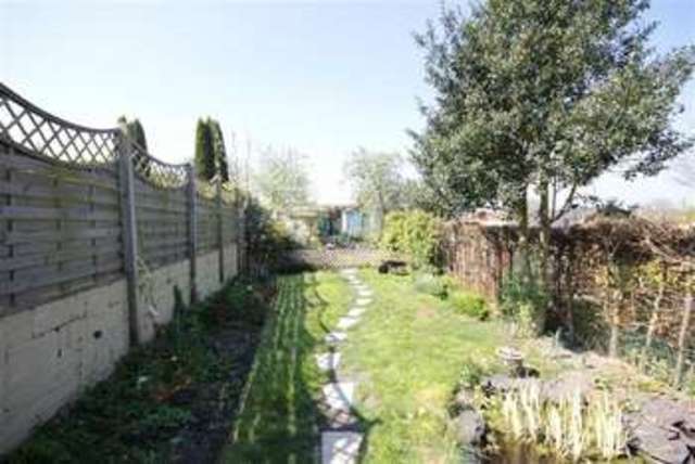  Image of 3 bedroom Property for sale in Priors Hill Wroughton Swindon SN4 at Priors Hill Wroughton Wroughton, SN4 0RW