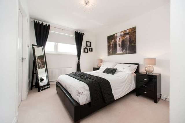  Image of 2 bedroom Flat for sale in London Road Glasgow G31 at London Road  Glasgow, G31 4QE
