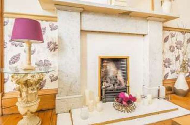  Image of 2 bedroom Flat for sale in Spottiswoode Street Edinburgh EH9 at Spottiswoode Street Marchmont Edinburgh, EH9 1ER