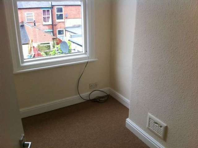  Image of 2 bedroom Terraced house to rent in Ewart Road Nottingham NG7 at Ewart Road Forest Fields Nottingham, NG7 6HG