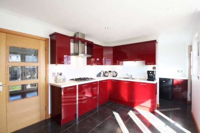  Image of 4 bedroom Detached house for sale in High Valleyfield High Valleyfield Dunfermline KY12 at Catherines Wynd  Dunfermline, KY12 8EU