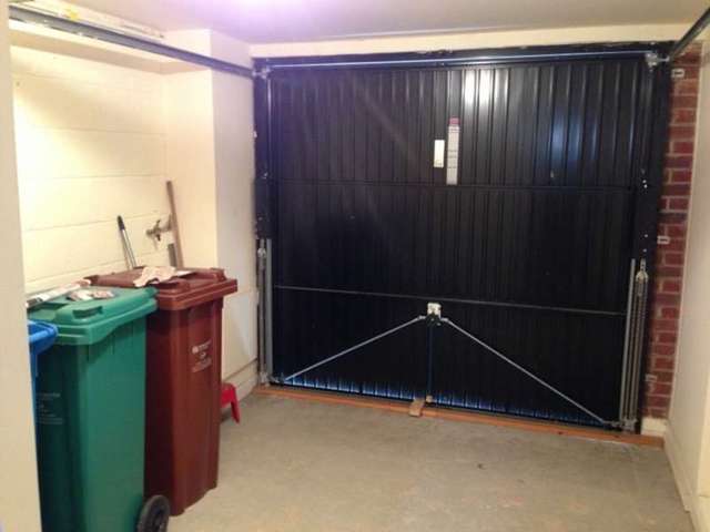  Image of 2 bedroom Detached house to rent in Dixon Street Manchester M40 at Dixon Street  Manchester, M40 3BA
