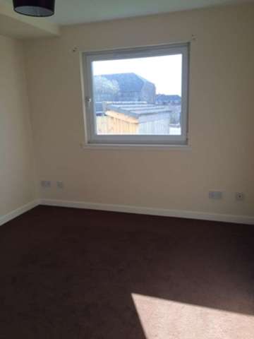  Image of 2 bedroom Ground Flat to rent in Wellington Street Wishaw ML2 at Wellington Street  Wishaw, ML2 7EU