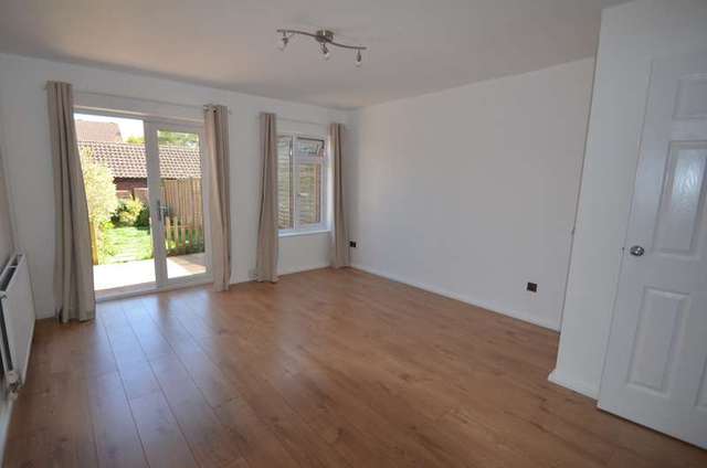  Image of 2 bedroom Detached house to rent in Porchester Ascot SL5 at Ascot, SL5 9DY