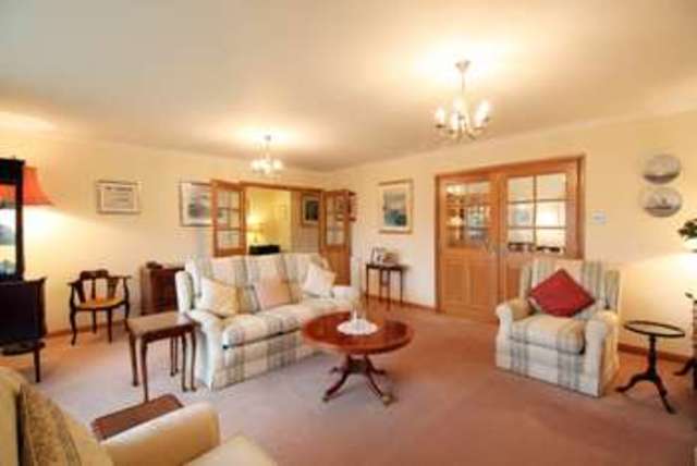  Image of 4 bedroom Bungalow for sale in Loch Park Saline Dunfermline KY12 at Loch Park  Dunfermline, KY12 9UY