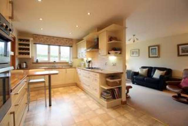  Image of 4 bedroom Bungalow for sale in Loch Park Saline Dunfermline KY12 at Loch Park  Dunfermline, KY12 9UY