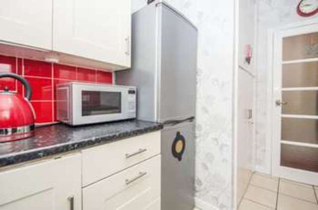  Image of 2 bedroom Flat for sale in Barnton Court Edinburgh EH4 at Barnton Court Barnton Edinburgh, EH4 6EH