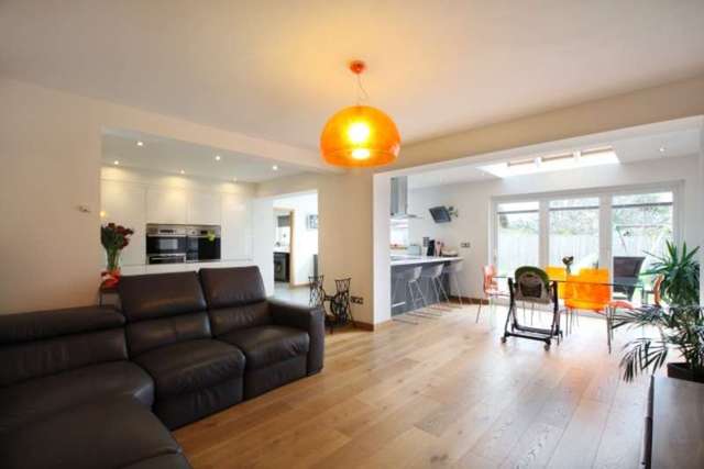  Image of 4 bedroom Detached Villa for sale in Selkirk Park Lower Largo Leven KY8 at Selkirk Park  Eask Neuk, KY8 6HU