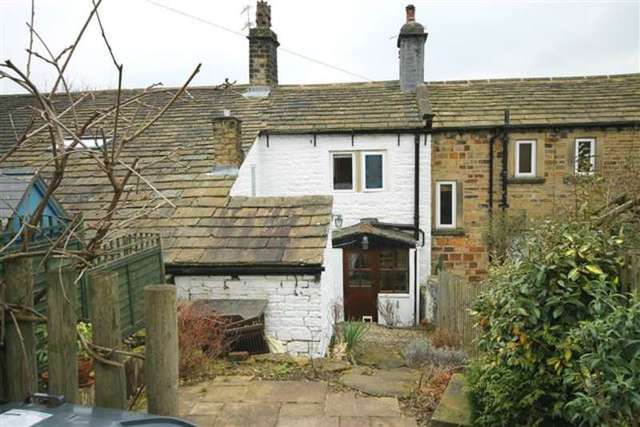  Image of 2 bedroom Cottage for sale in Leach Way Riddlesden Keighley BD20 at Riddlesden Keighley Riddlesden, BD20 5DB