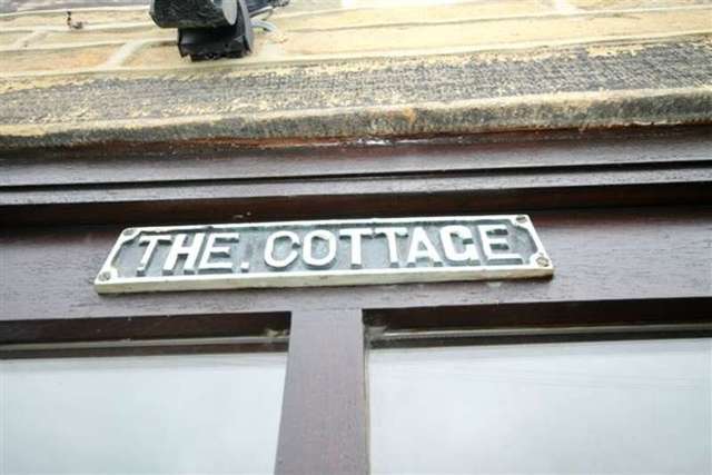  Image of 2 bedroom Cottage for sale in Leach Way Riddlesden Keighley BD20 at Riddlesden Keighley Riddlesden, BD20 5DB