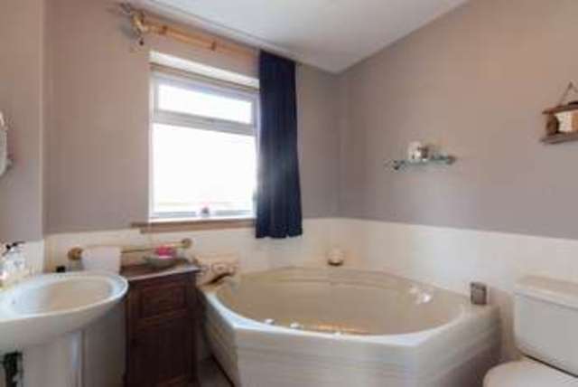  Image of 2 bedroom Ground Flat for sale in Bannerfield Drive Selkirk TD7 at Bannerfield Drive  Selkirk, TD7 5BG