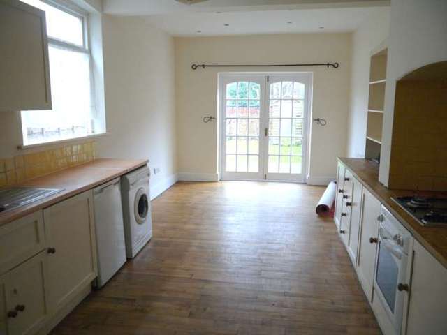  Image of 3 bedroom Semi-Detached house to rent in Abington Road Sale M33 at Abington Road  Sale, M33 3DL