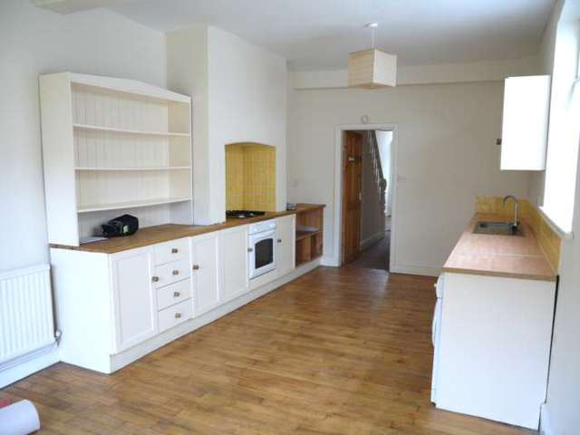  Image of 3 bedroom Semi-Detached house to rent in Abington Road Sale M33 at Abington Road  Sale, M33 3DL