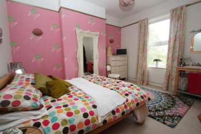  Image of 4 bedroom Terraced house for sale in Ackworth Road Pontefract WF8 at Ackworth Road  Pontefract, WF8 3PG