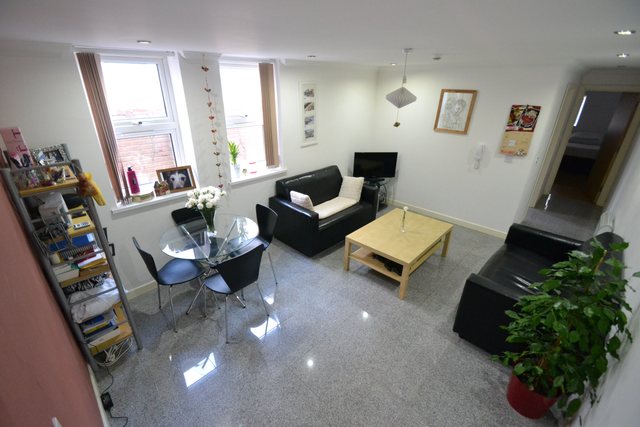  Image of 1 bedroom Flat to rent in Albany Road Roath Cardiff CF24 at Roath Cardiff Roath, CF24 3NW