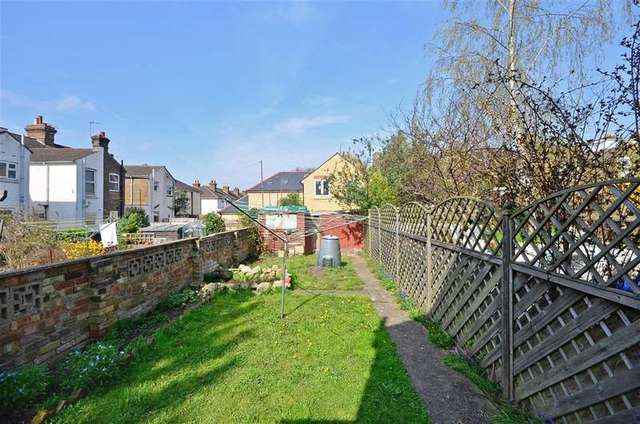  Image of 3 bedroom End of Terrace for sale in Albany Street Maidstone ME14 at Maidstone Kent Maidstone, ME14 5AJ