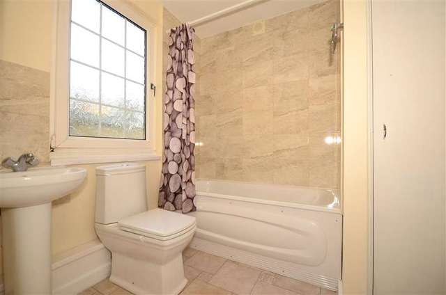  Image of 3 bedroom End of Terrace for sale in Albany Street Maidstone ME14 at Maidstone Kent Maidstone, ME14 5AJ