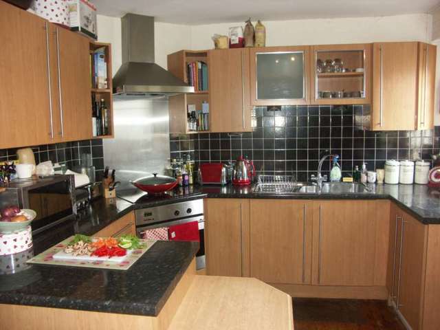  Image of 3 bedroom Cottage to rent in Malting Lane Aldbury Tring HP23 at Malting Lane Aldbury Tring, HP23 5RH