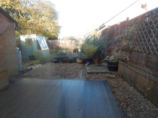  Image of 2 bedroom Cottage to rent in Aldershot Road Church Crookham Fleet GU52 at Fleet, GU52 8EH