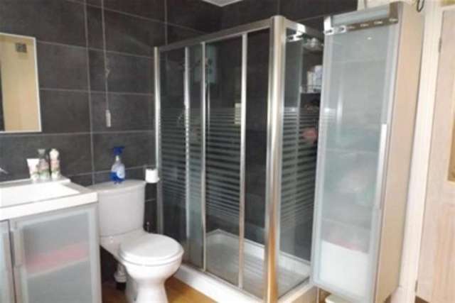  Image of 3 bedroom Detached house to rent in Allcroft Street Mansfield Woodhouse Mansfield NG19 at Mansfield, NG19 8BJ