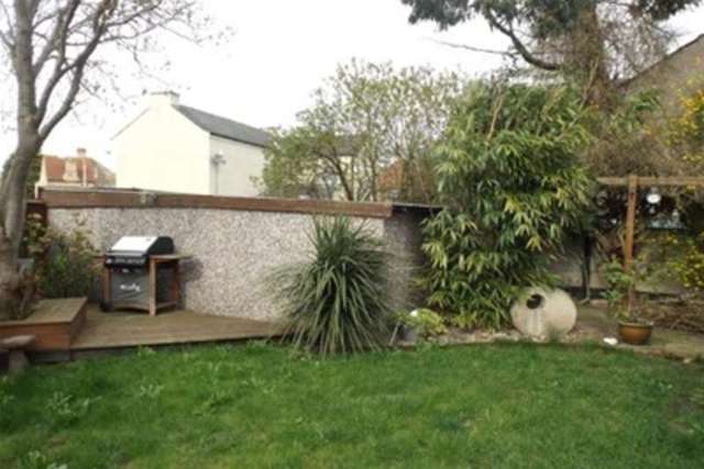  Image of 3 bedroom Detached house to rent in Allcroft Street Mansfield Woodhouse Mansfield NG19 at Mansfield, NG19 8BJ
