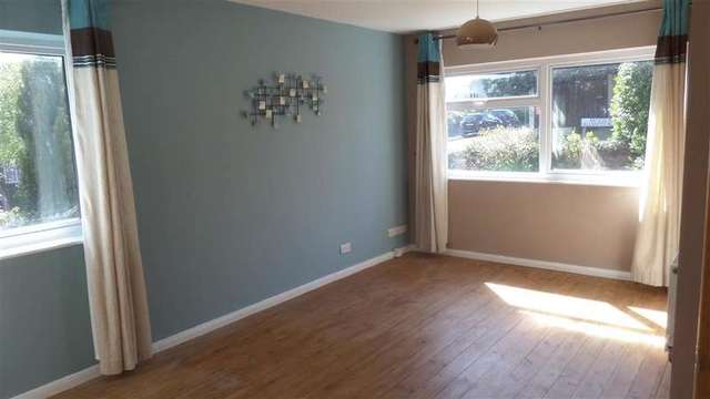  Image of 1 bedroom Ground Flat for sale in Allnutts Road Epping CM16 at Epping Essex Epping, CM16 7BD