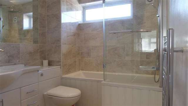  Image of 1 bedroom Ground Flat for sale in Allnutts Road Epping CM16 at Epping Essex Epping, CM16 7BD