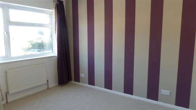  Image of 1 bedroom Ground Flat for sale in Allnutts Road Epping CM16 at Epping Essex Epping, CM16 7BD